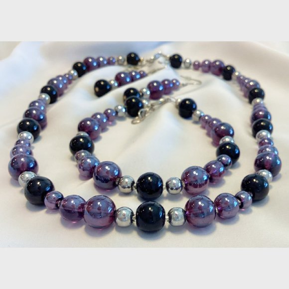 Purple & Black Bead Necklace Set - Picture 1 of 3